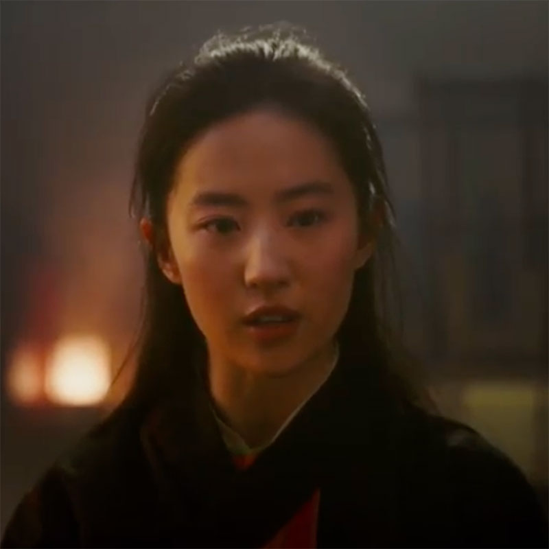 迪士尼真人版花木蘭首發預告片劉亦菲鄭佩佩造