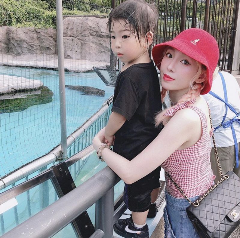 阮民安老婆Eva Cheung