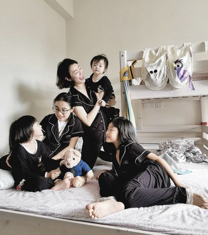 楊張新悅搵救兵幫女兒洗底