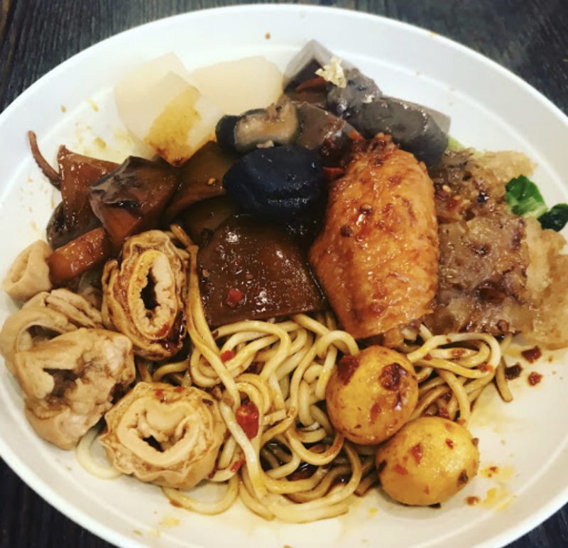 考試大過天！好爸爸陪太子女讀書晚市休業4天