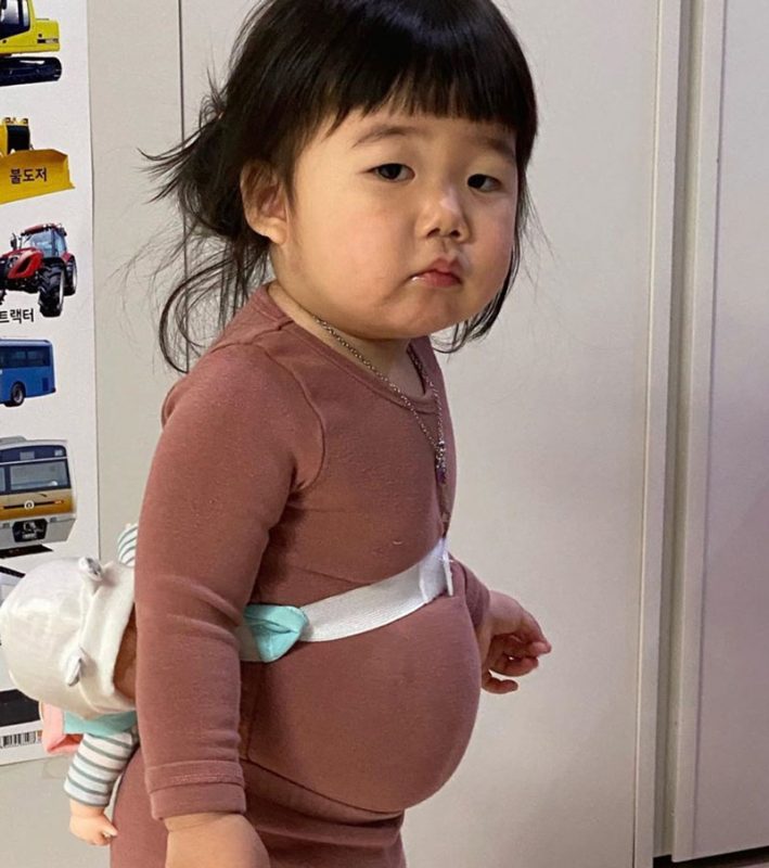 韓國厭世妹妹網上爆紅