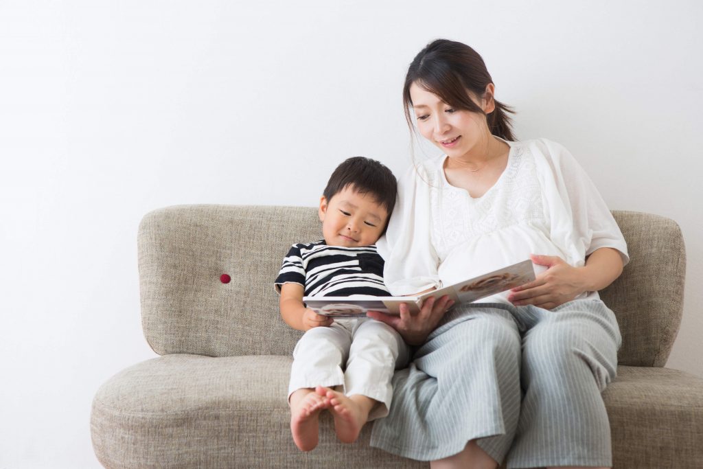 心理學家：讓小孩有效學習英語的方法，竟然是...？