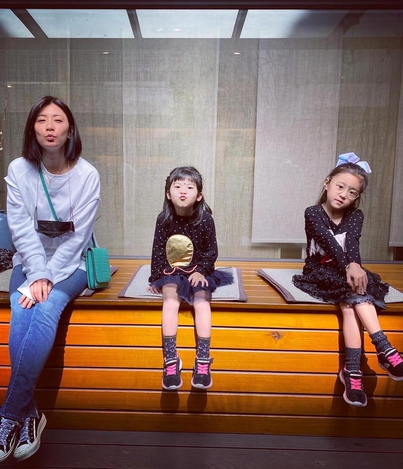 賈靜雯女兒咘咘患弱視：慶幸發現得早趕及黃金治療期