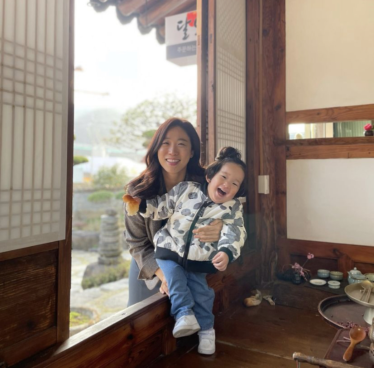 【圖輯】「爆seed媽」李美度近況 ：壓力山大仍然笑着面對
