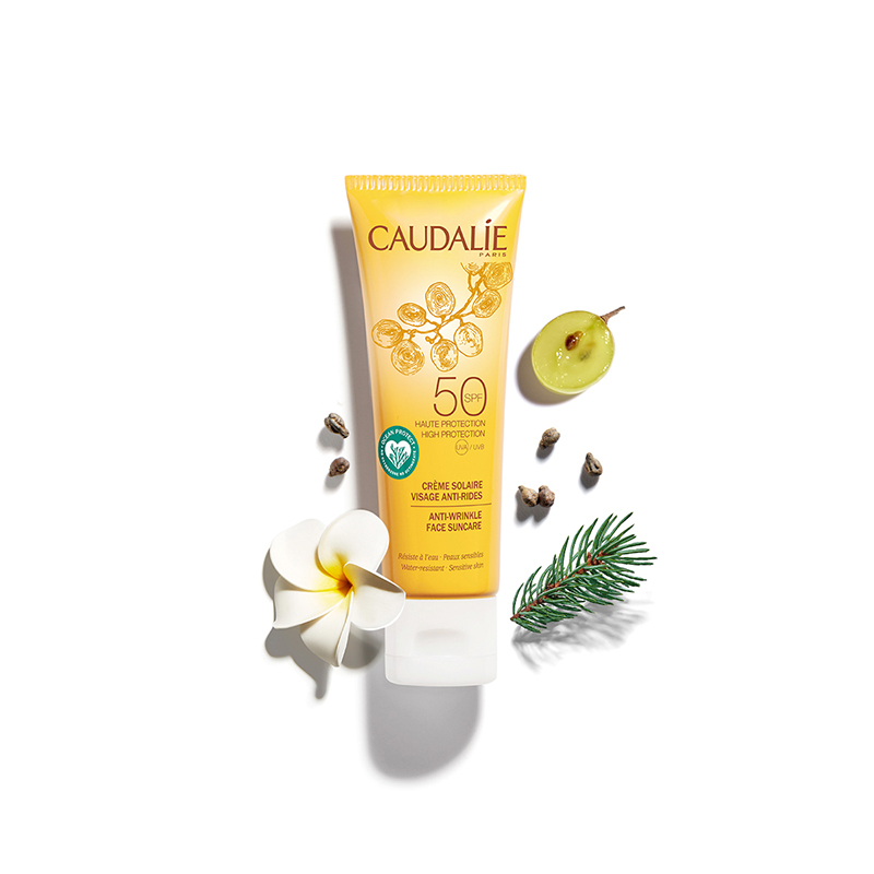 //面部護理//Caudalie葡萄籽全效抗氧防曬乳SPF50(HK$180/50ml)