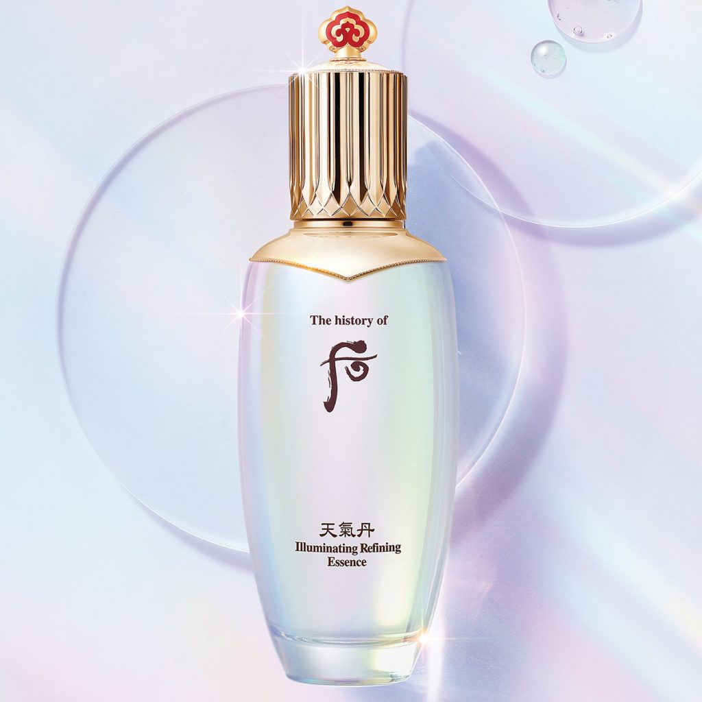The History of Whoo Cheongidan Illuminating Refining Essence (HK$990/150ml)// 同時做到細緻毛孔，改善紋理，煥發肌底深層的亮采和滋養重生的后級養顏護理，重新聚焦肌膚光芒，賦予皇后們看得到的年輕肌膚。