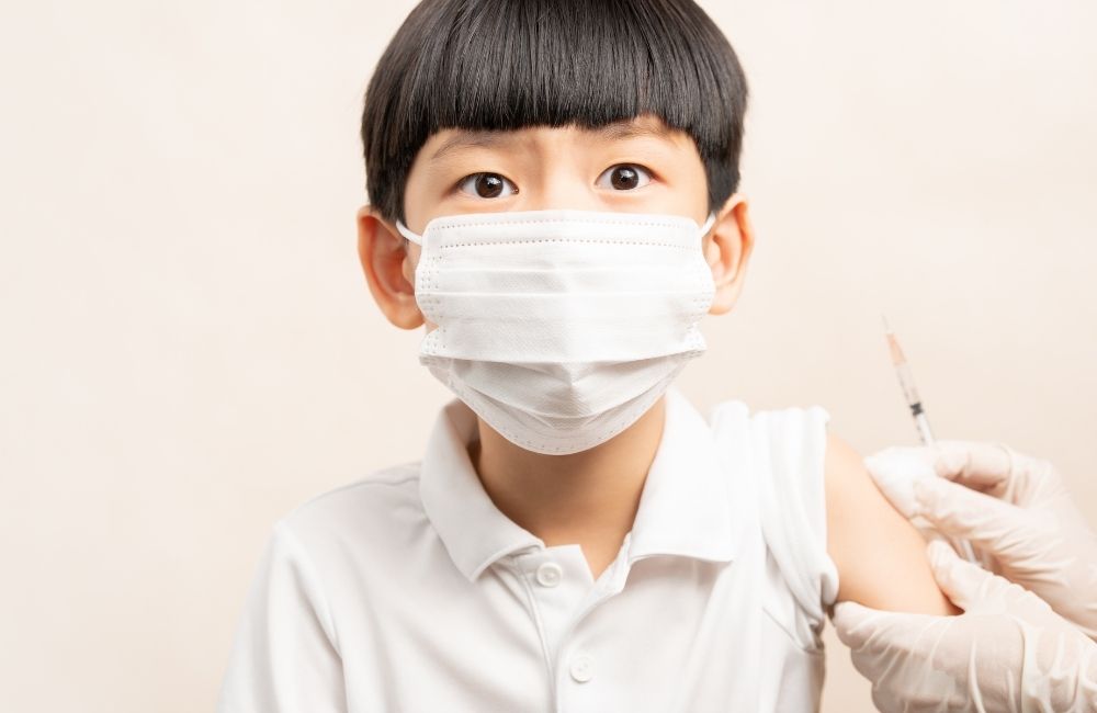 小朋友接種新冠疫苗FAQ｜全科醫生李俊輝