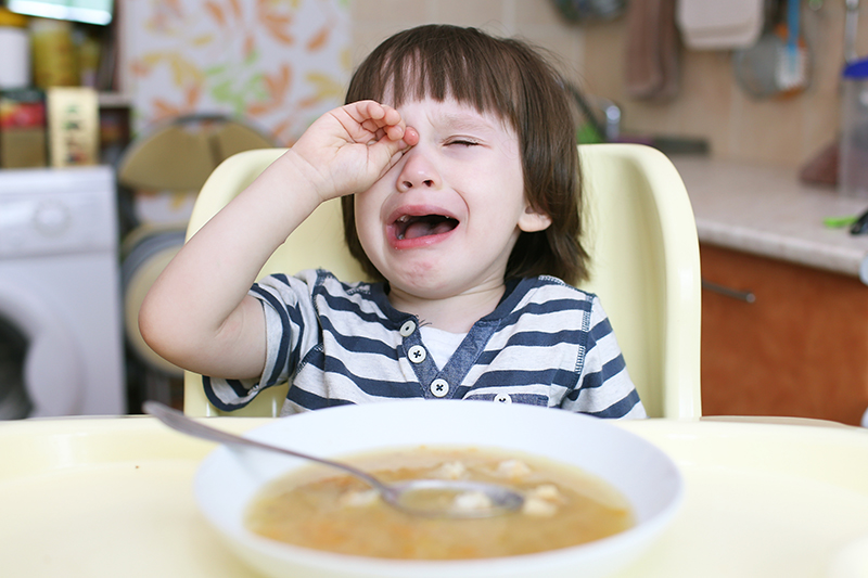 孩子偏食不是他的錯！他可能患上進食失調症ARFID
