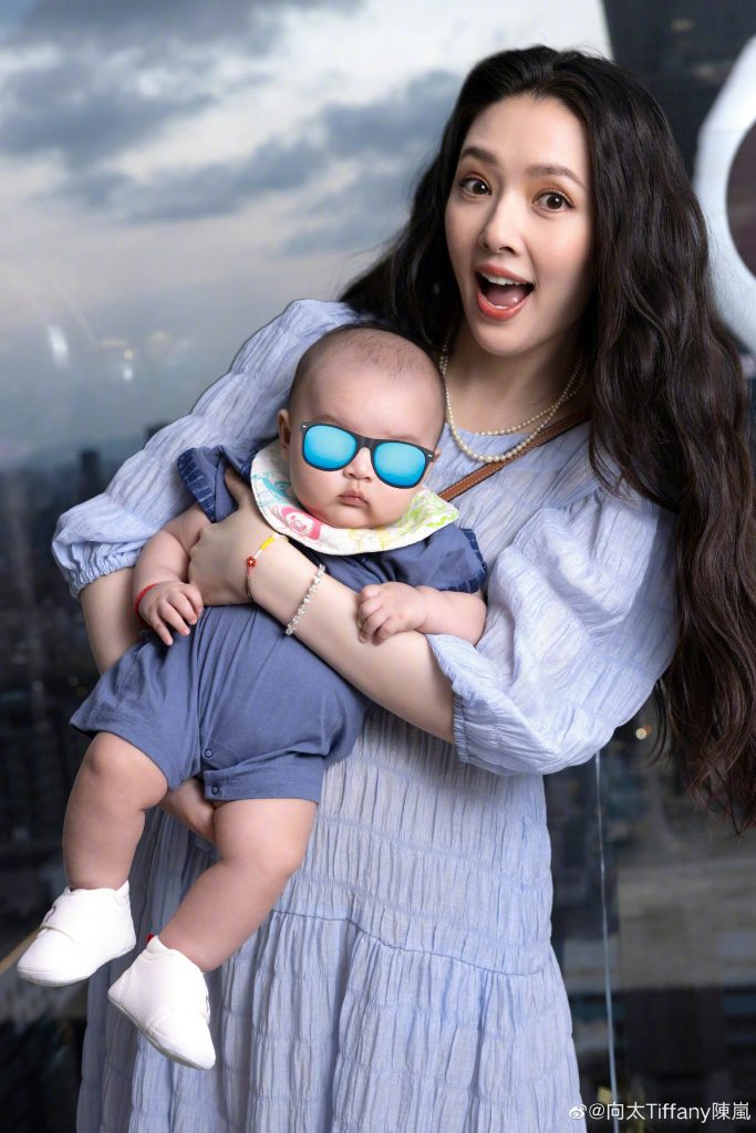 郭碧婷 向佐 向太