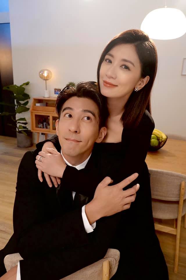 【華燈初上3】修杰楷演葛檢販毒形象崩壞 現實中與賈靜雯恩愛夫妻一家放閃超恩愛模範夫妻