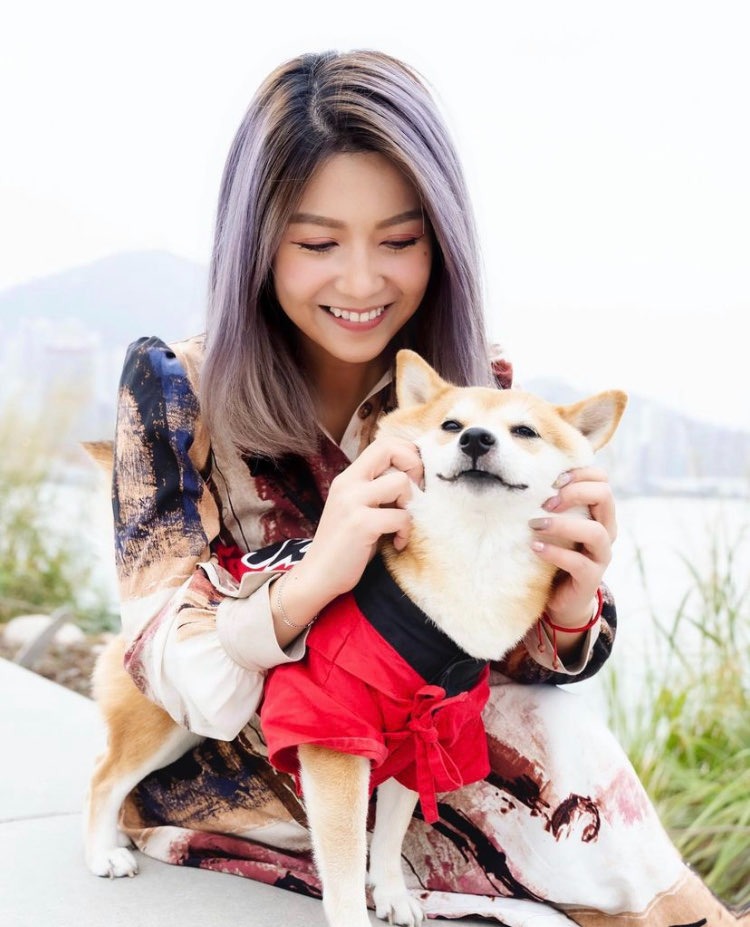 娟姐練美娟為愛犬烏冬慶祝8歲生日