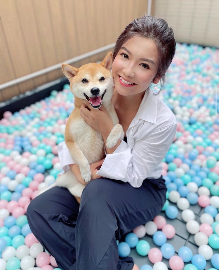 娟姐練美娟為愛犬烏冬慶祝8歲生日