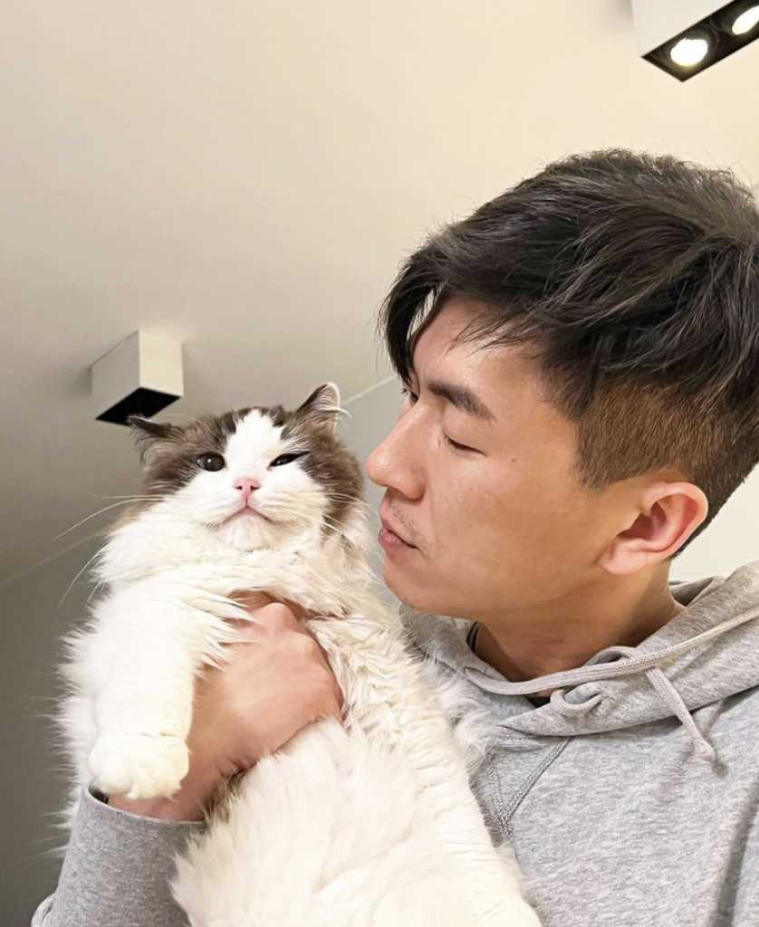 馬貫東為毛孩尋回主人 私下是貓奴