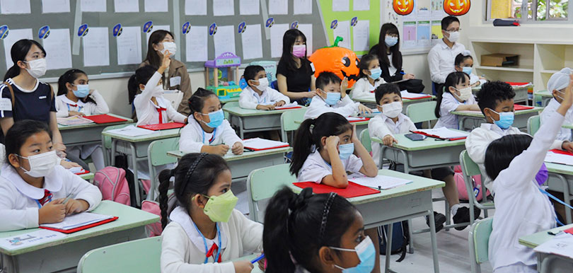1. Delia (Man Kiu) English Primary School 地利亞(閩僑)英文小學