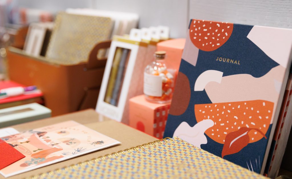 paper n things by Jacqueline Sun