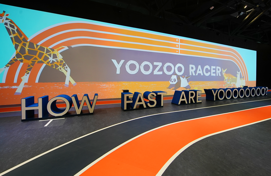 【YooZoo Racer】若小朋友是「跑得之人」，必定要參加這項比賽與動物賽跑。每位挑戰者有機會揀選與一種動物比賽，你認為你能超越獵豹嗎？準備好，出發！