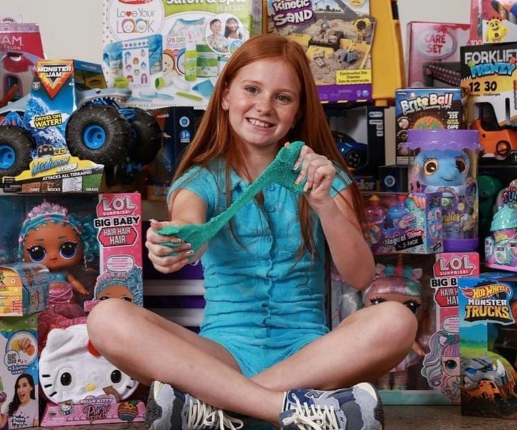 澳洲 11 歲女童宣佈退休 網店賣玩具月賺逾百萬 因一原因引退