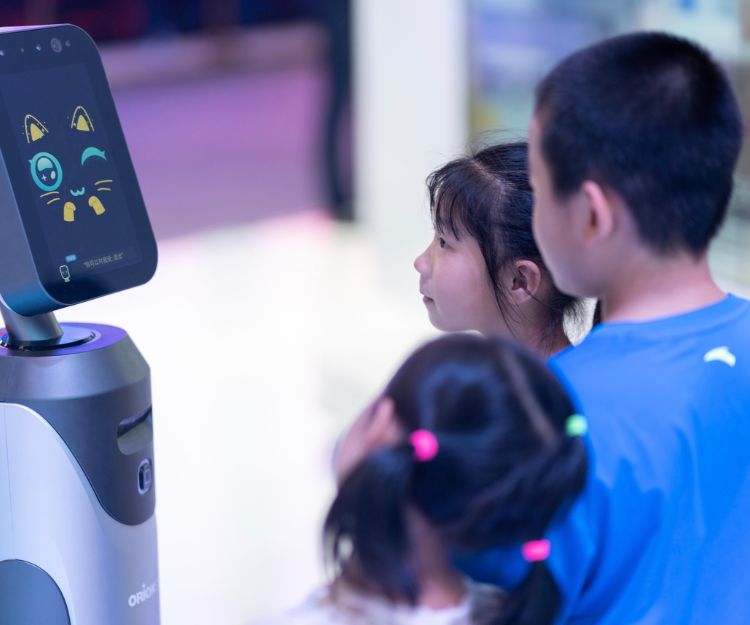 AI人工智能來了，爸媽們如何準備？孩子適應人工智能時代必備 5 大條件｜正向親職教練 Chloe媽媽