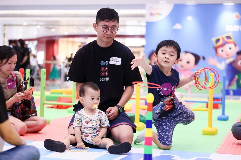 CoComelon「BB爬行及幼童障礙賽」參賽者