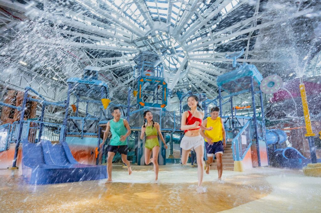 新濠影滙水上樂園 Studio City Water Park