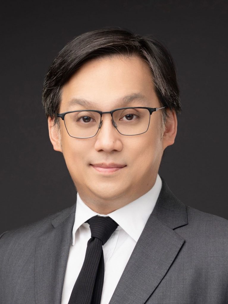 呼吸系統科專科醫生譚子雋