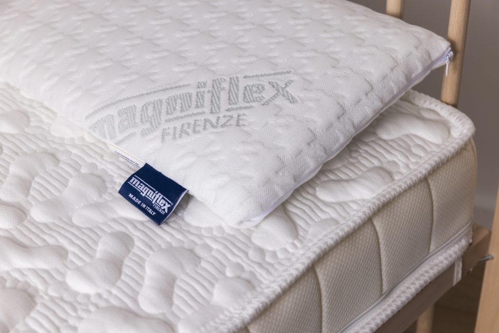 Magniflex® 專為嬰兒睡眠時預防窒息而設的Fiaba 5 Plus嬰兒床褥