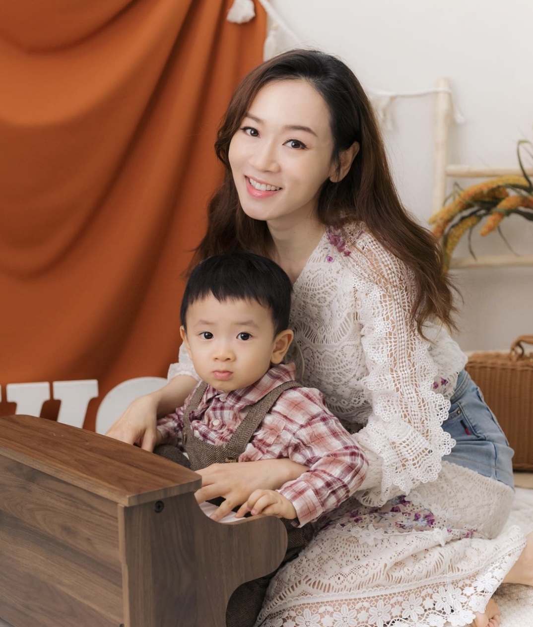 研究發現母親體型纖瘦，孩子多數不會太胖，大家認同嗎？（圖片來源：IG@szekikk）