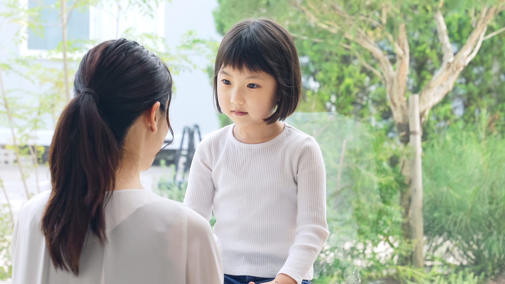 保護孩子的求知欲與好奇心，別輕易向孩子說「不」。（示意圖，非當事人）