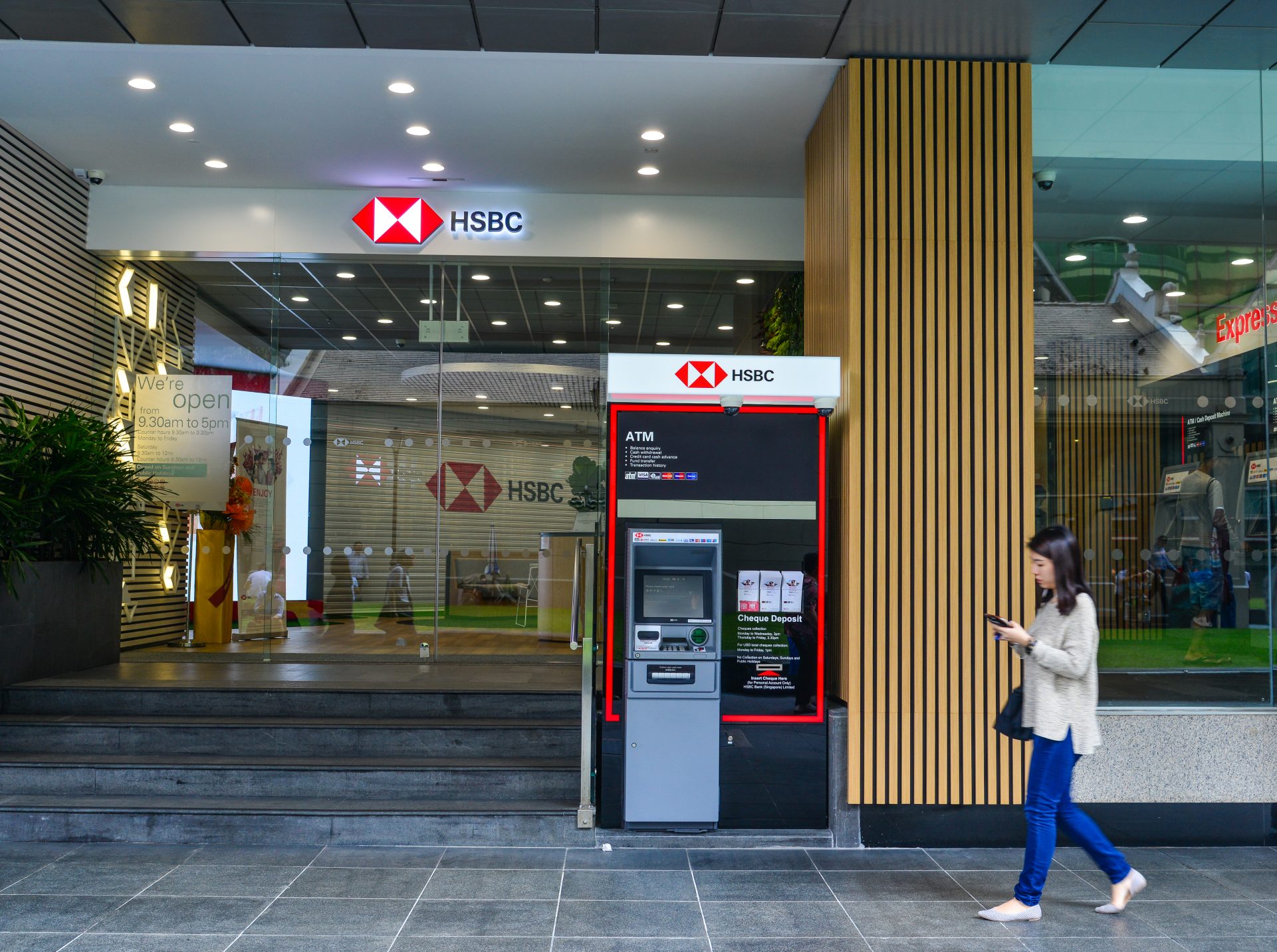 一般銀行都可開立聯名戶口。(示意圖)