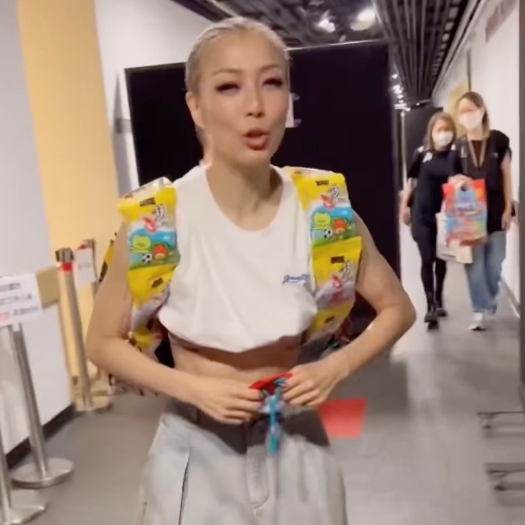 鄭秀文排第4位，是今季上榜人妻當中唯一一位非媽咪代表。（IG@sammi_chengsauman）