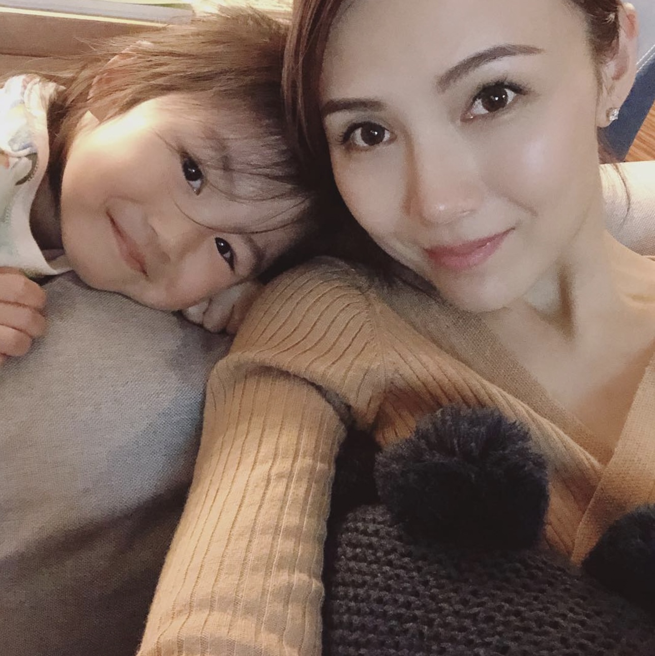 陳樂榣 女兒