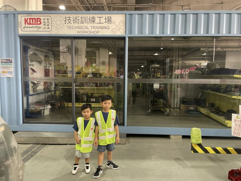 參觀巴士廠 九巴車廠 親子好去處