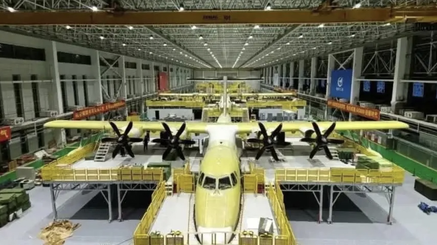 參觀飛機工廠