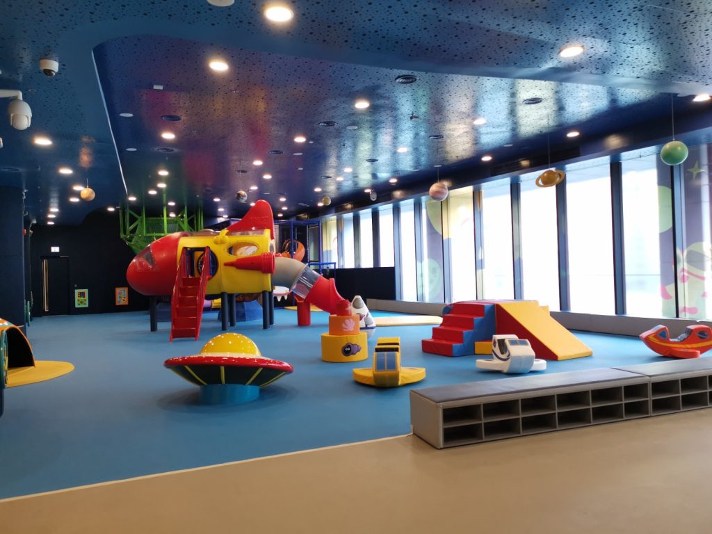 室內遊樂場 兆麟體育館