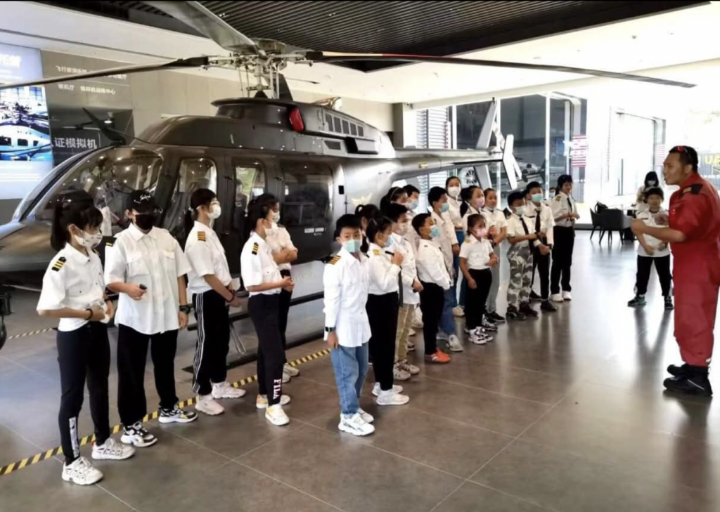 shemom話你知 親子好去處 飛行 直升機 小機長