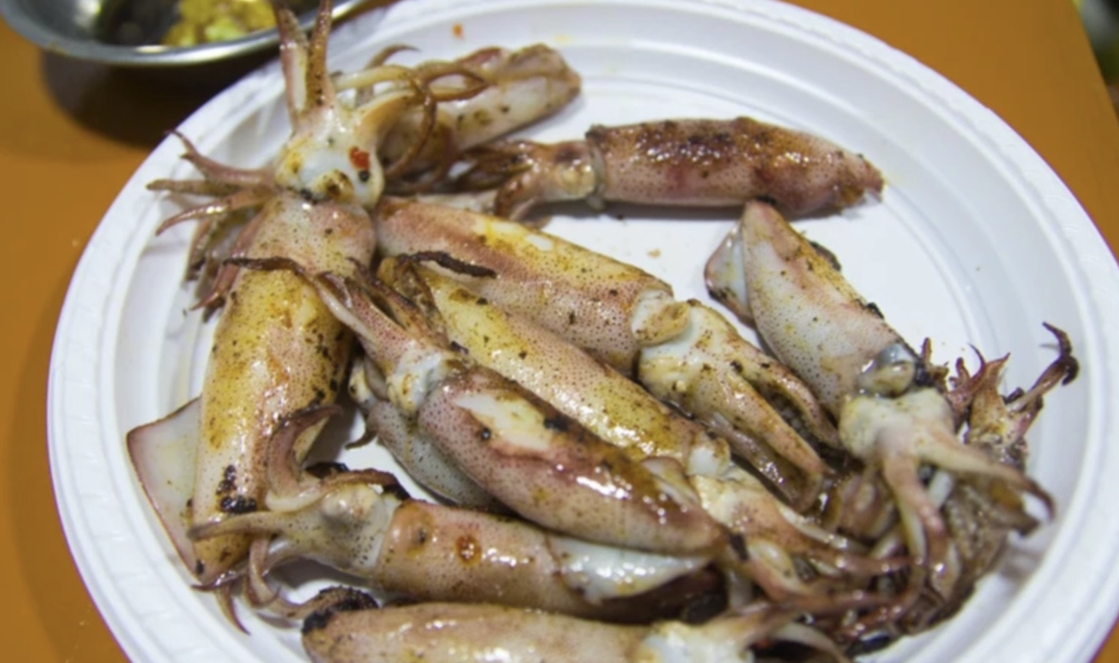 釣墨魚