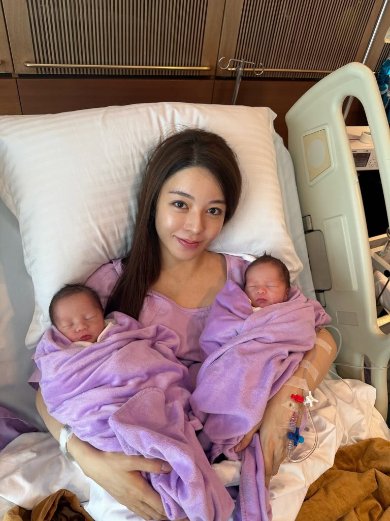 譚嘉儀與圈外丈夫結婚7年，為孕育下一代歷盡艱辛，訪搜求子方法，最終透過試管嬰兒（IVF）技術才成功懷上雙胞胎。（圖片來源：IG@vivivvtam）