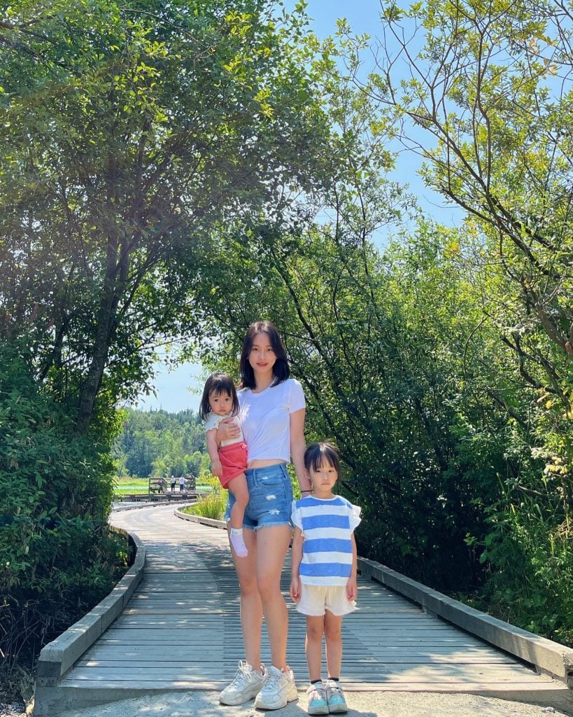 Bethany很喜歡加拿大的教育模式，孩子在沒有太大壓力的環境下，更願意主動學習和嘗試新事物。（圖片來源：受訪者提供）