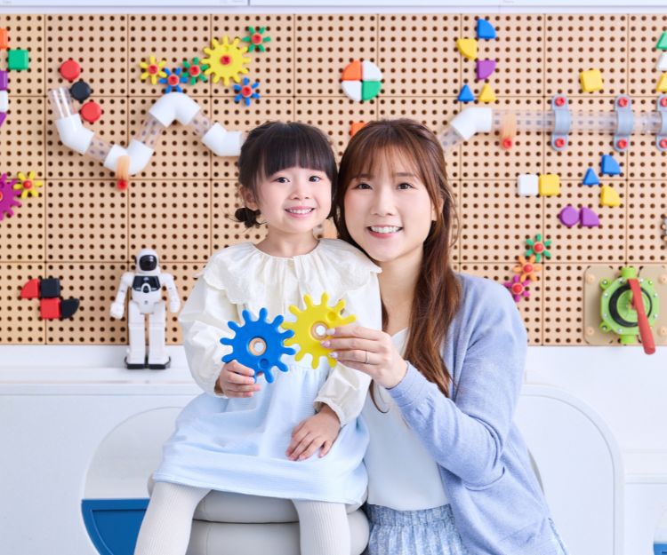 3歲前腦部發育達85%¹！兒科醫生剖析MFGM對BB長效腦部發展的重要性，成效具5年臨床實證˫，更有超過9成媽媽見證**