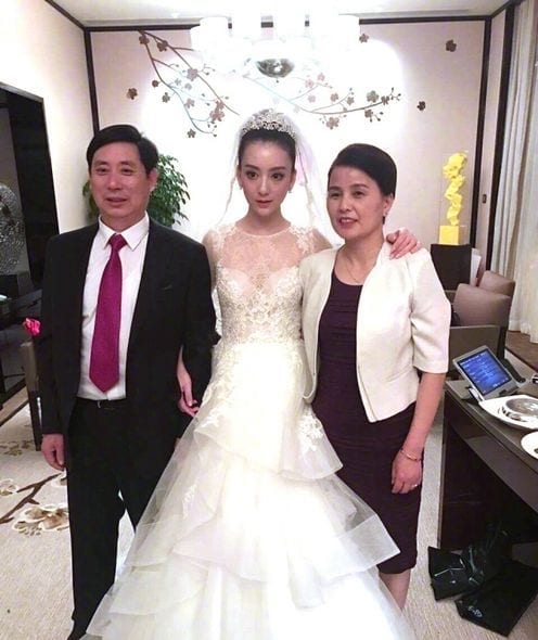 阿嬌婚紗又是這品牌！這裡幫你準備好10明星同系