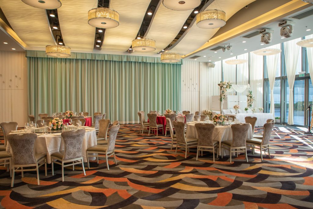 East meets West中西合璧婚宴套餐一場婚宴可容納最多300人