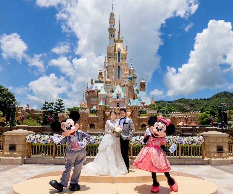 【shebrides送香港迪士尼樂園門票】奇妙夢想城堡前成就你的童話婚禮 全新「奇妙夢想城堡證婚典禮」五大亮點