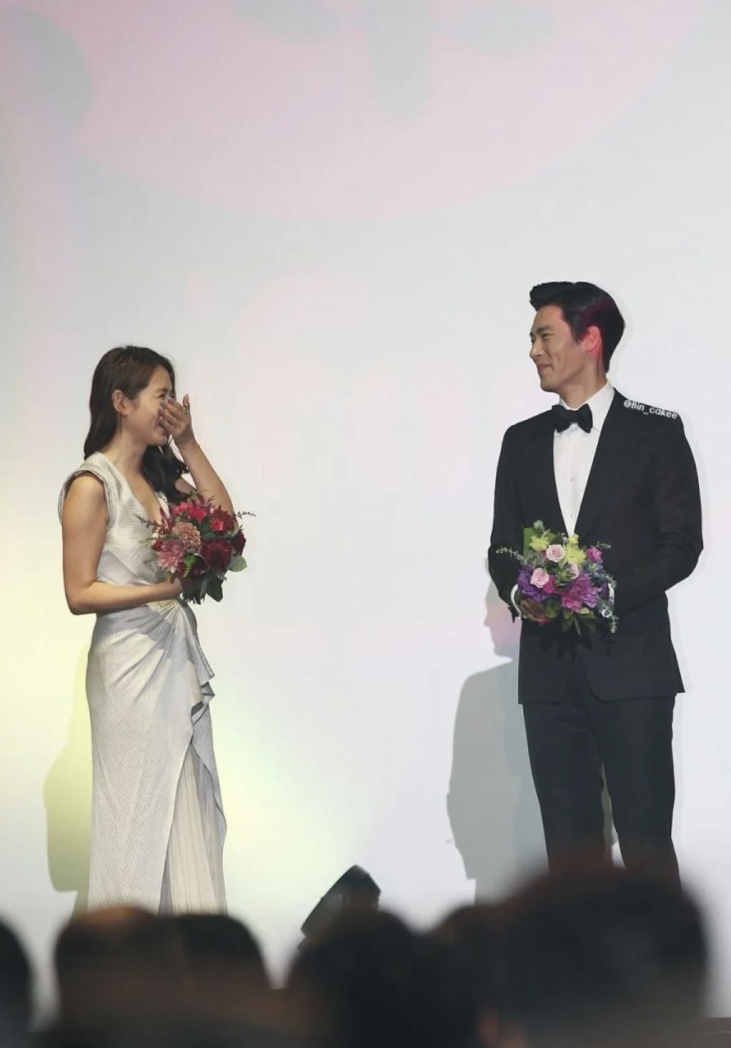 玄彬孫藝珍結婚