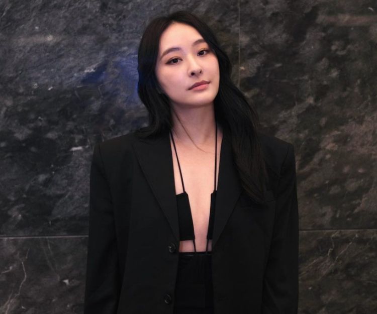 陳瀅衣著又出事?「口罩」遮心口look被串似屯門娜娜 回顧女神過往炒車造型
