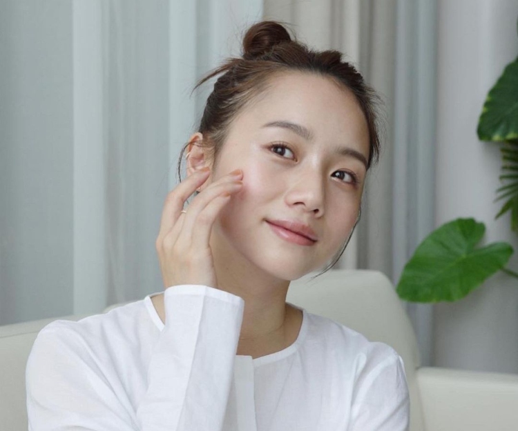 @cosme 2023上半年最具人氣美妝排行榜TOP 10!統統$200內入手:收毛孔美白精華、第1位$98好用髮膜