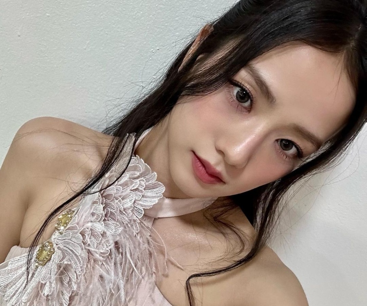 3重點畫出好運勢必勝開運眼妝!招財運選金色亮片、XX色招好人緣升戀愛運