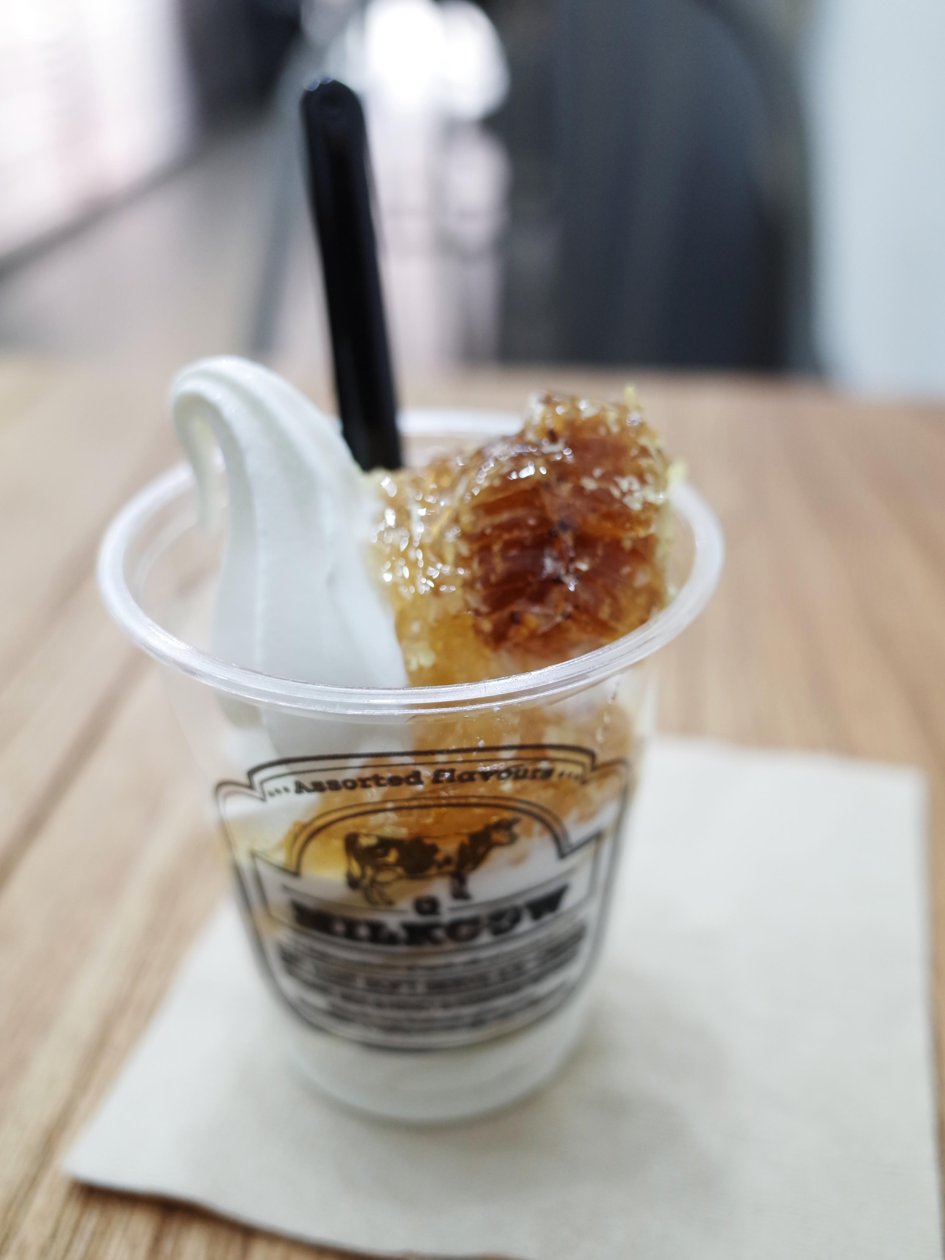 奶香濃郁的Milkcow 蜂巢雪糕