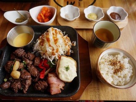 簡單精緻Steak連鎖餐廳