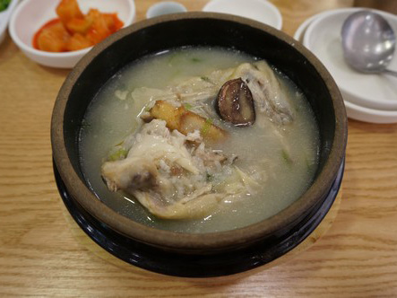 海雲臺著名蔘雞湯店