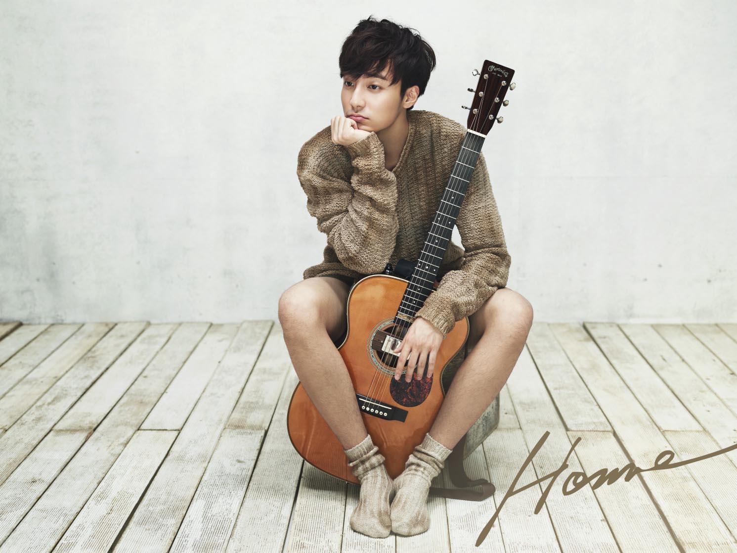 當春日男孩變成秋天男子 Roy Kim《Home》季節限定的好音樂